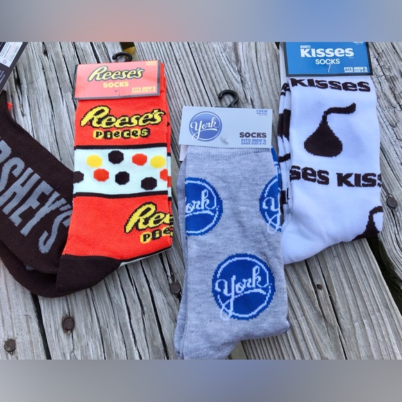 NEW 5 Pair Mens Socks Candy Hershey Reese’s York Chocolate Theme Dad Man Gift - Picture 4 of 6